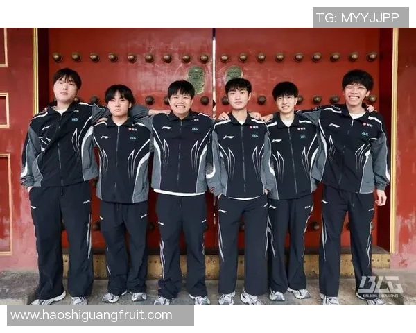 BLG战队的蜕变之路：从青涩新秀到荣耀巅峰的纪实探索